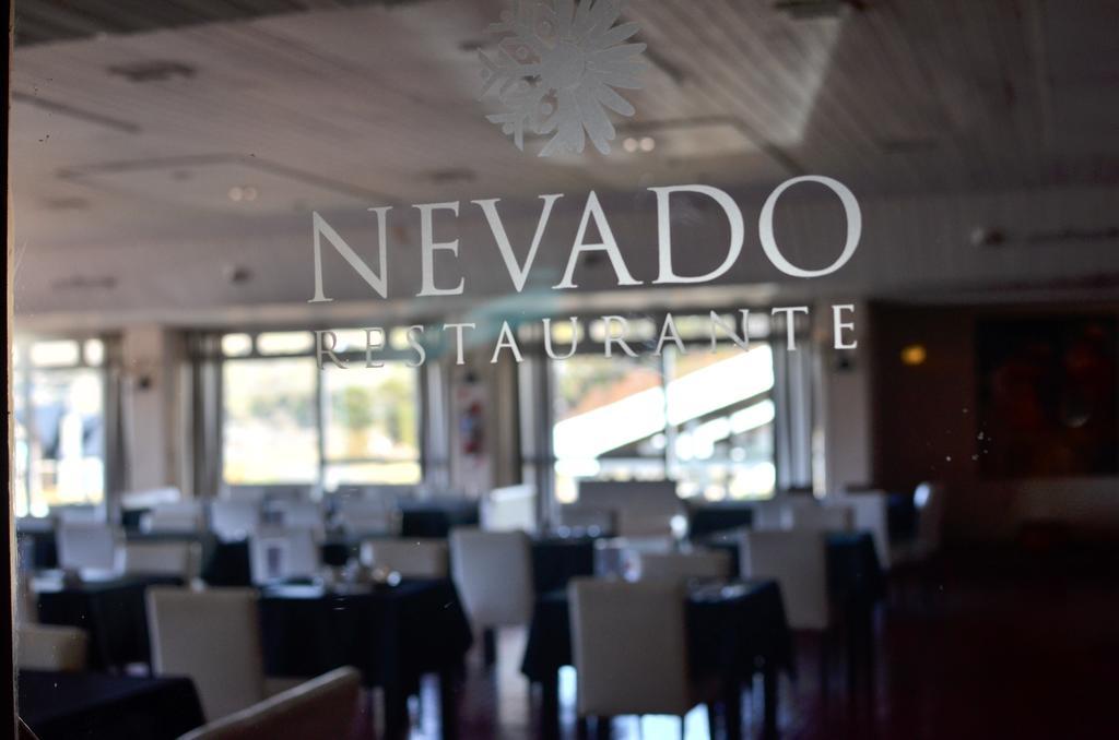 Hotel Y Cabanas Del Nevado Кавиауэ Экстерьер фото