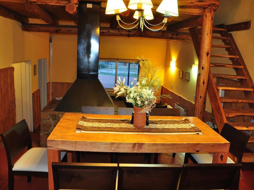 Hotel Y Cabanas Del Nevado Кавиауэ Экстерьер фото