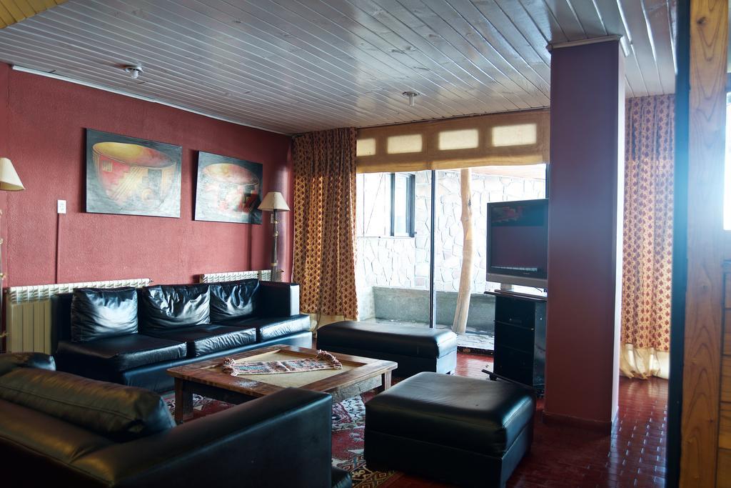 Hotel Y Cabanas Del Nevado Кавиауэ Экстерьер фото