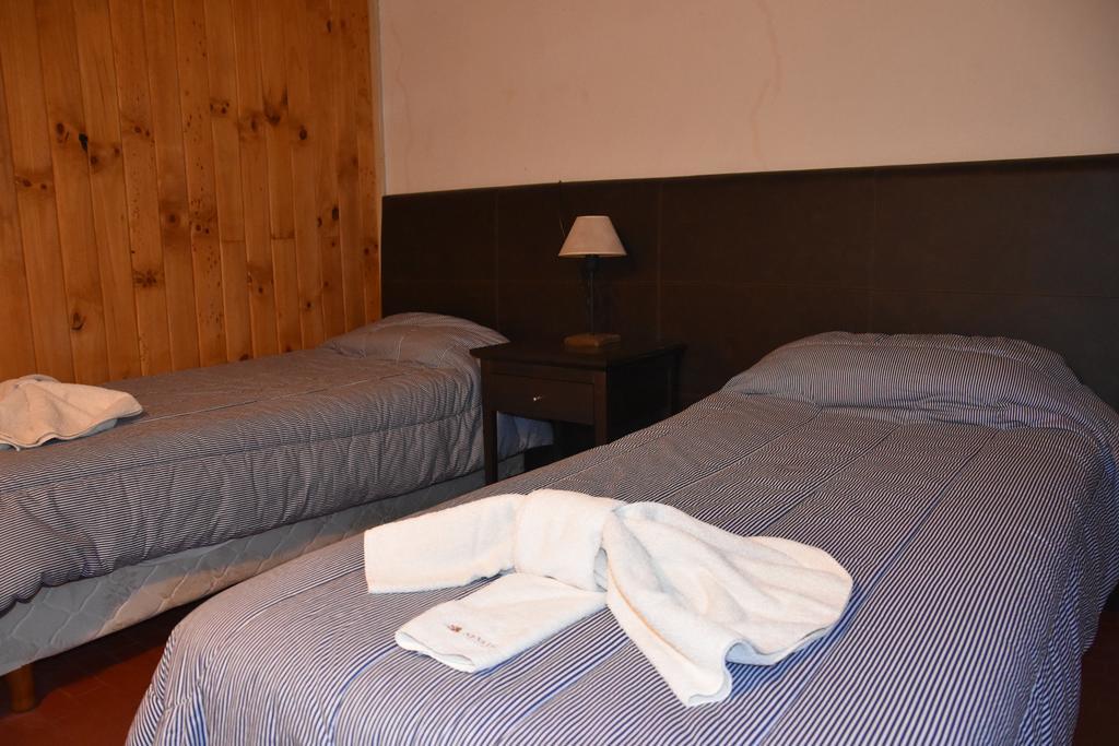 Hotel Y Cabanas Del Nevado Кавиауэ Экстерьер фото